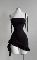 Vestido Curto Tomara que Caia